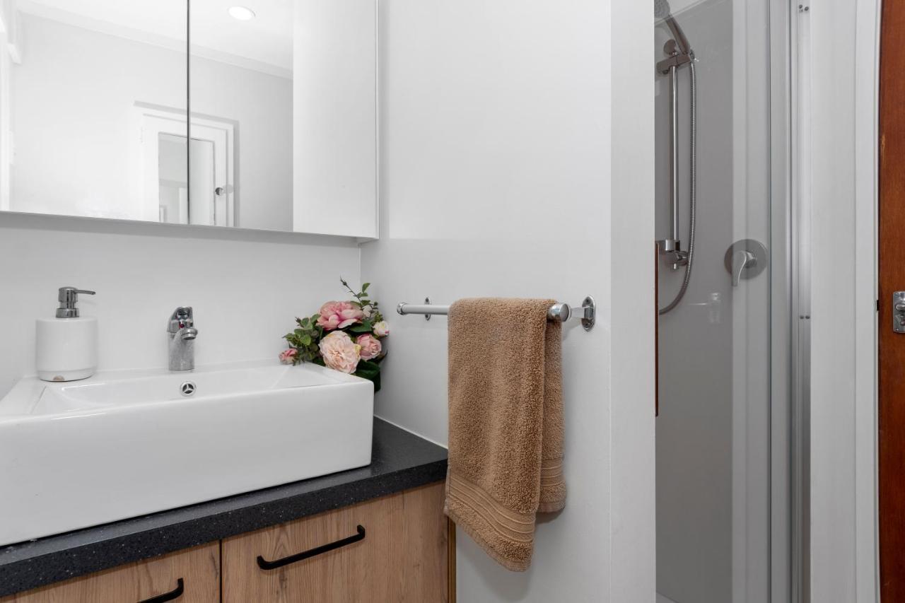 Styley On Briarley Unit 1 Villa ตาอูรังกา ภายนอก รูปภาพ